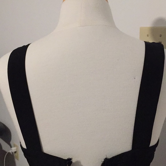 Ali & Kris  Summer Dress - Picture 3 of 9